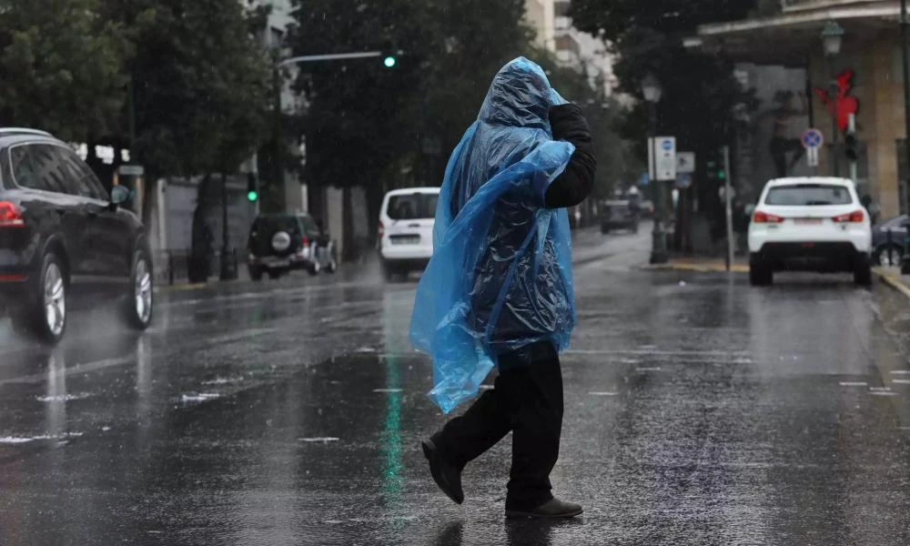 Καιρός σήμερα: Πρόσκαιρες χιονοπτώσεις - Bροχές και σποραδικές καταιγίδες σε όλη τη χώρα